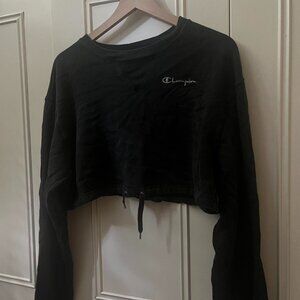 Champion Women's Black Crop-top